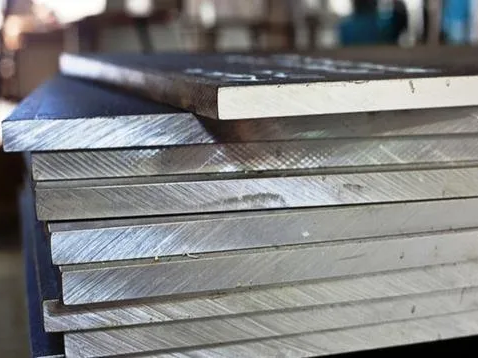 Дюралевая плита 100 мм 1200 мм В95 ТУ 1-804-473-2009