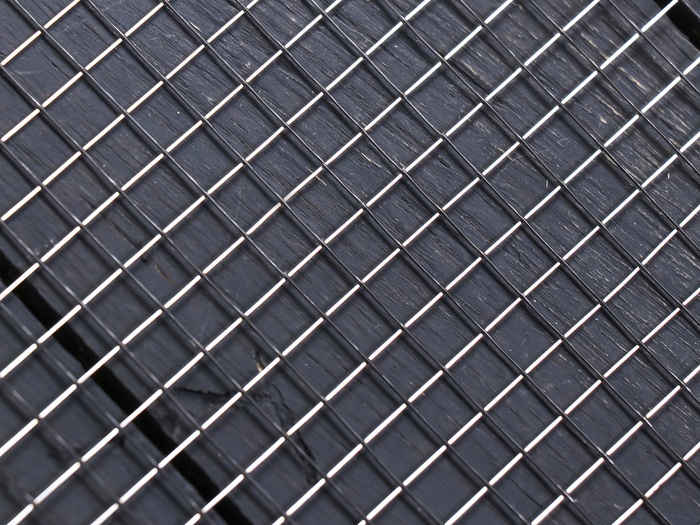 Нержавеющая сварная сетка 75 мм 75 мм 4 мм 12Х18Н9 ГОСТ 23279-2012