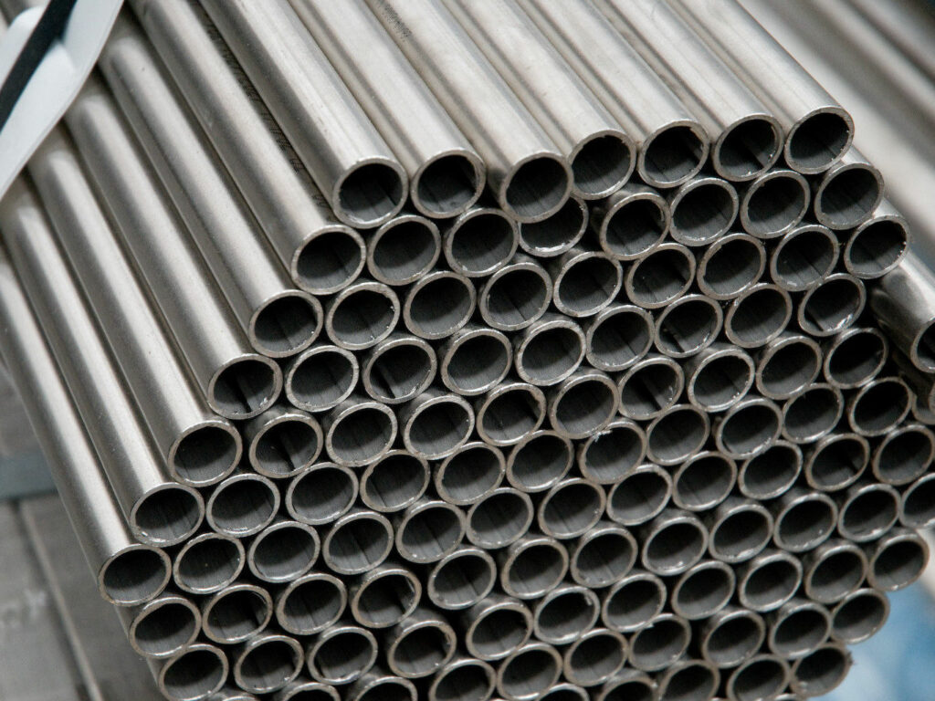 Бесшовная Оцинкованная Труба — купить в Москве